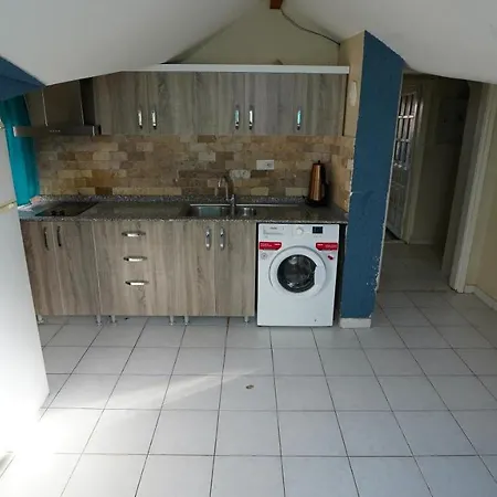 Arya Suits Apartament
