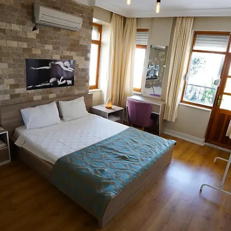 Arya Suits Apartament *